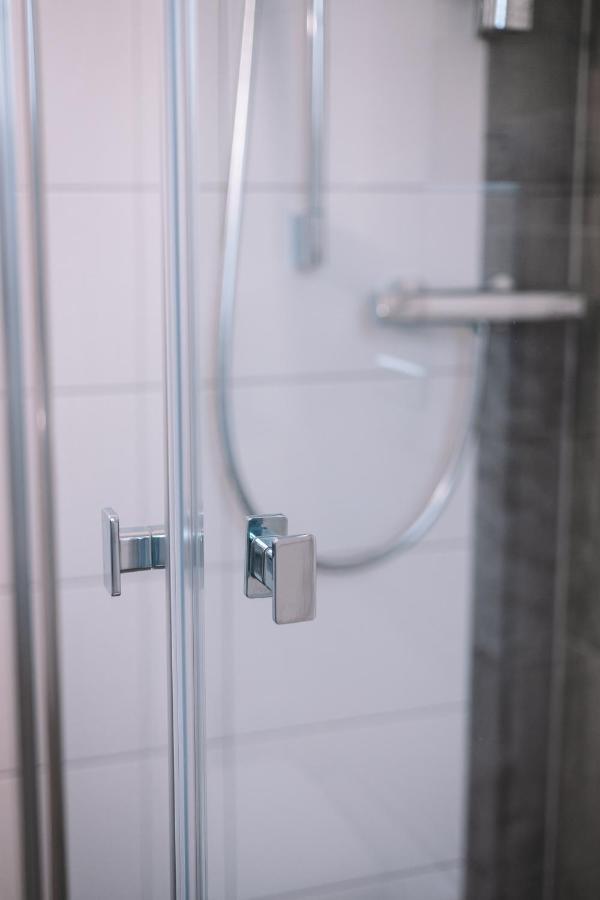 Gasthof Und Hotel Roter Hirsch Claussnitz Ngoại thất bức ảnh